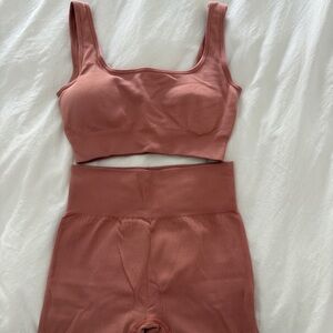 Women's Ribbed Seamless Crop Tank Top and bottom set - Dusty Rose size M